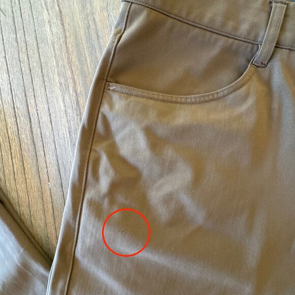 Vuori Men's Meta Slim Athletic Pant - Size 32 - Picture 6 of 10